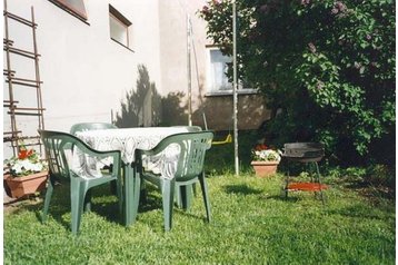 Estonia Privát Tartu, Exterior